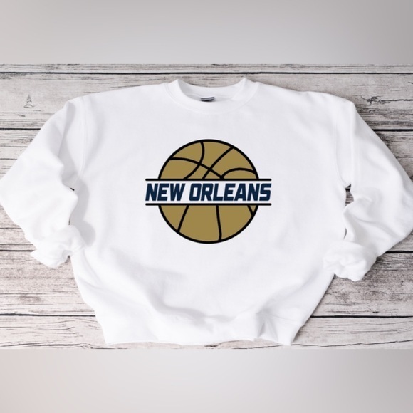 New Orleans Pelicans Basketball Crewneck - Picture 1 of 5